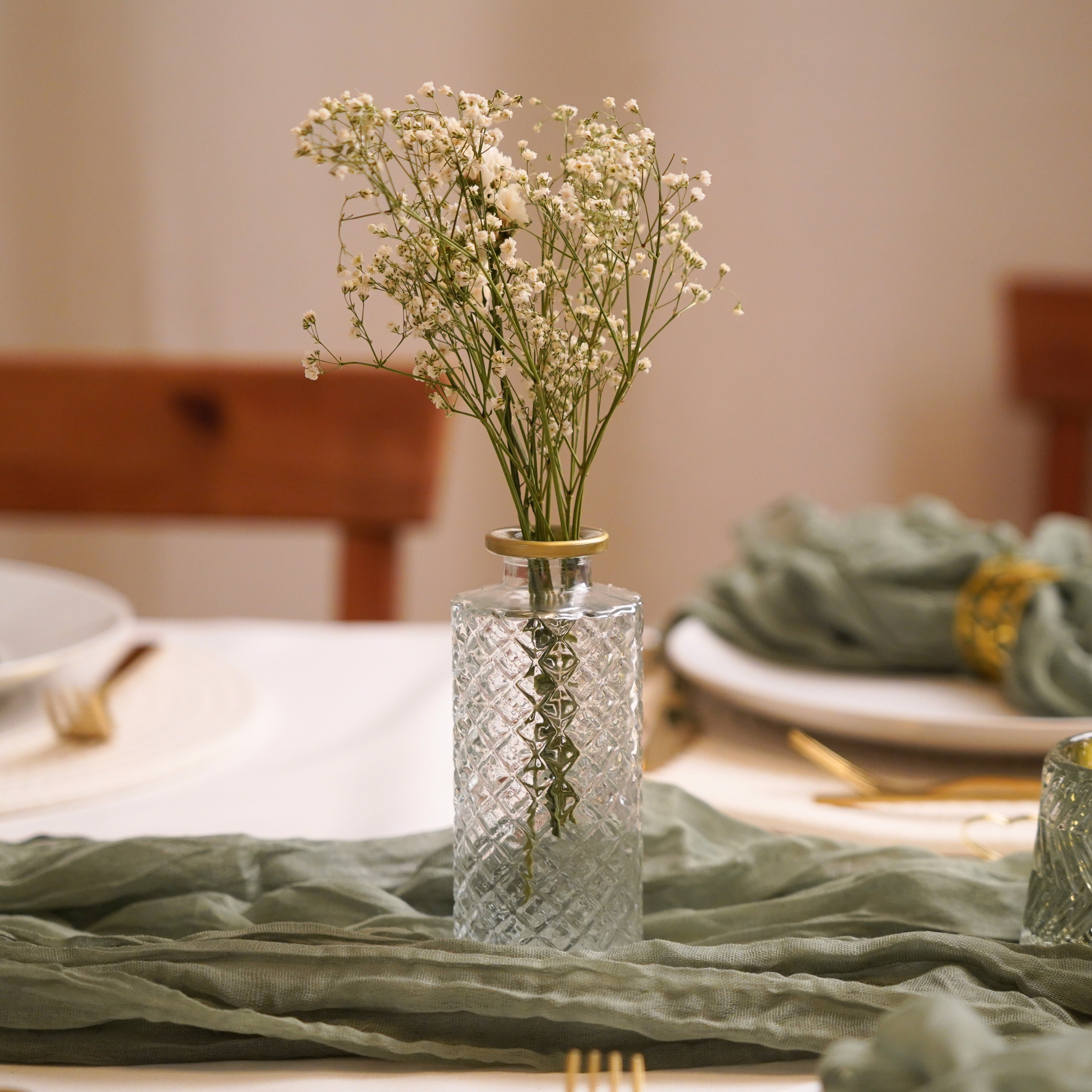 eventzauber-greenery-modern-tischdeko-komplettset-salbeigr-n-gold image 4