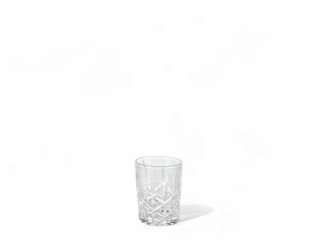 eventverleih-catering-nachtmann-noblesse-stamper-55-ml-glas image 1