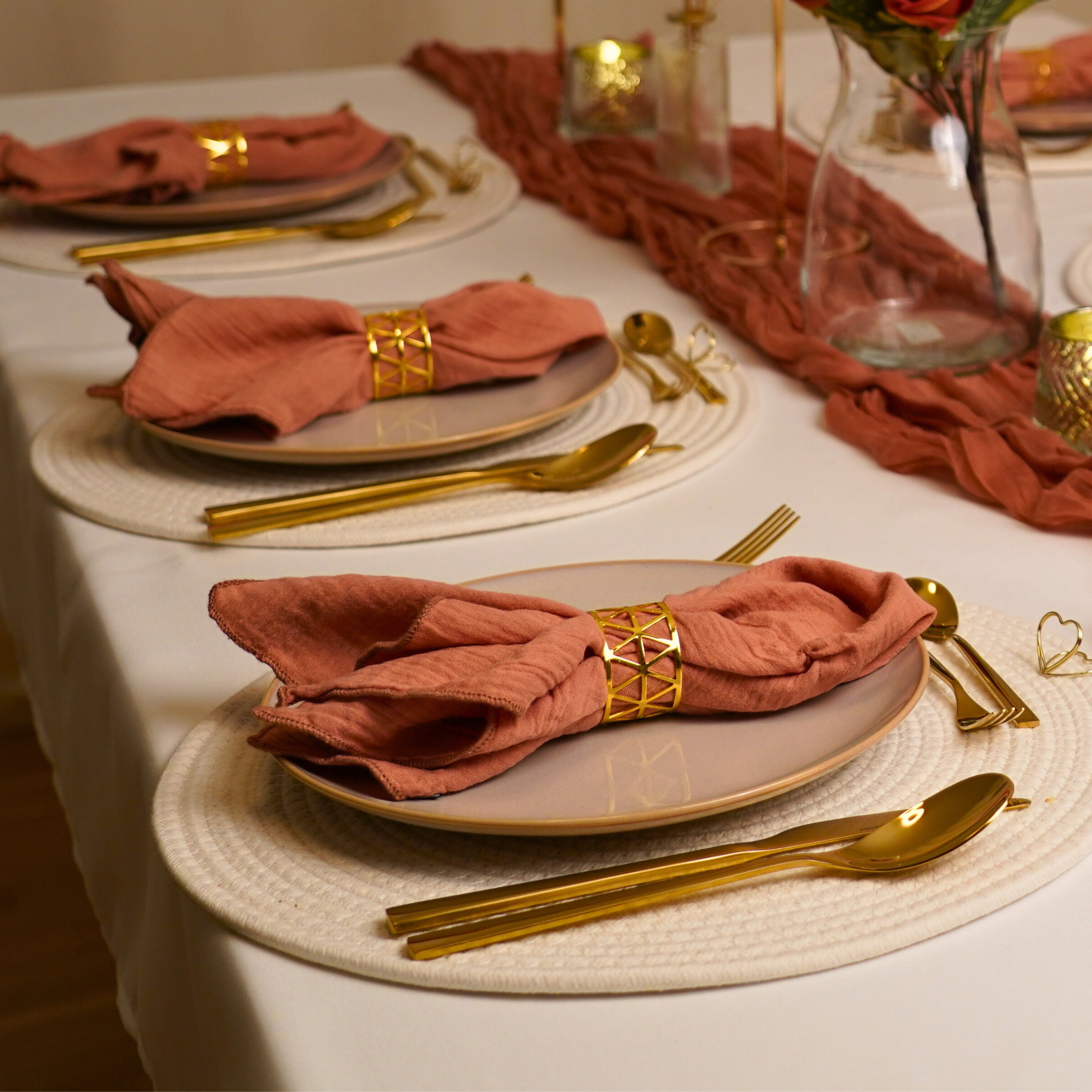 eventzauber-tischdeko-komplettset-romantic-boho-altrosa-gold-20-30 image 2