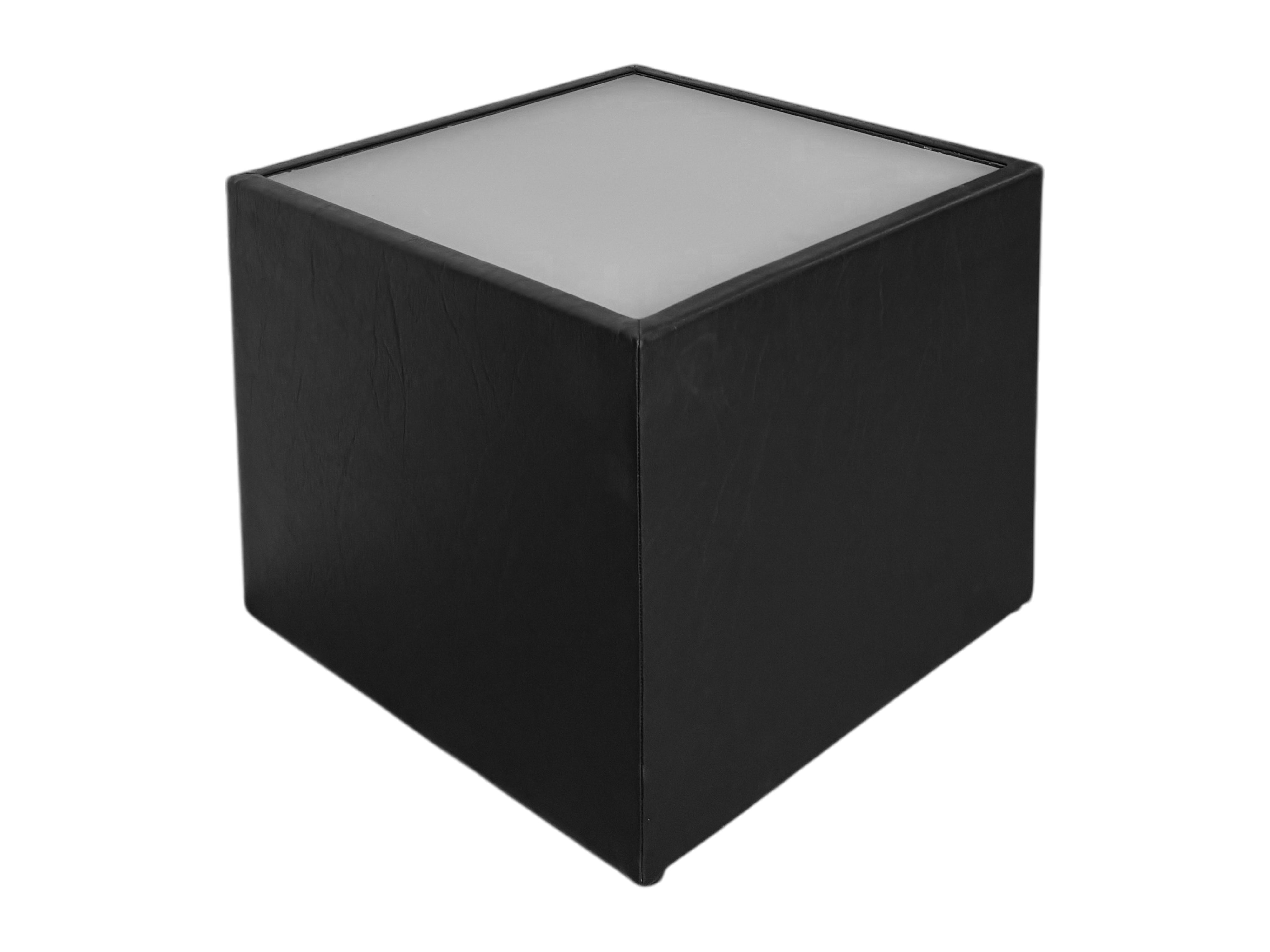 eventverleih-schleswig-holstein-lounge-tisch-schwarz-40x40x32 image 1