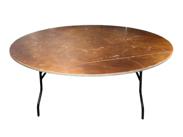 eventverleih-mobiliar-banketttisch-rund-180-cm-8-10-pers-4-tage image 1
