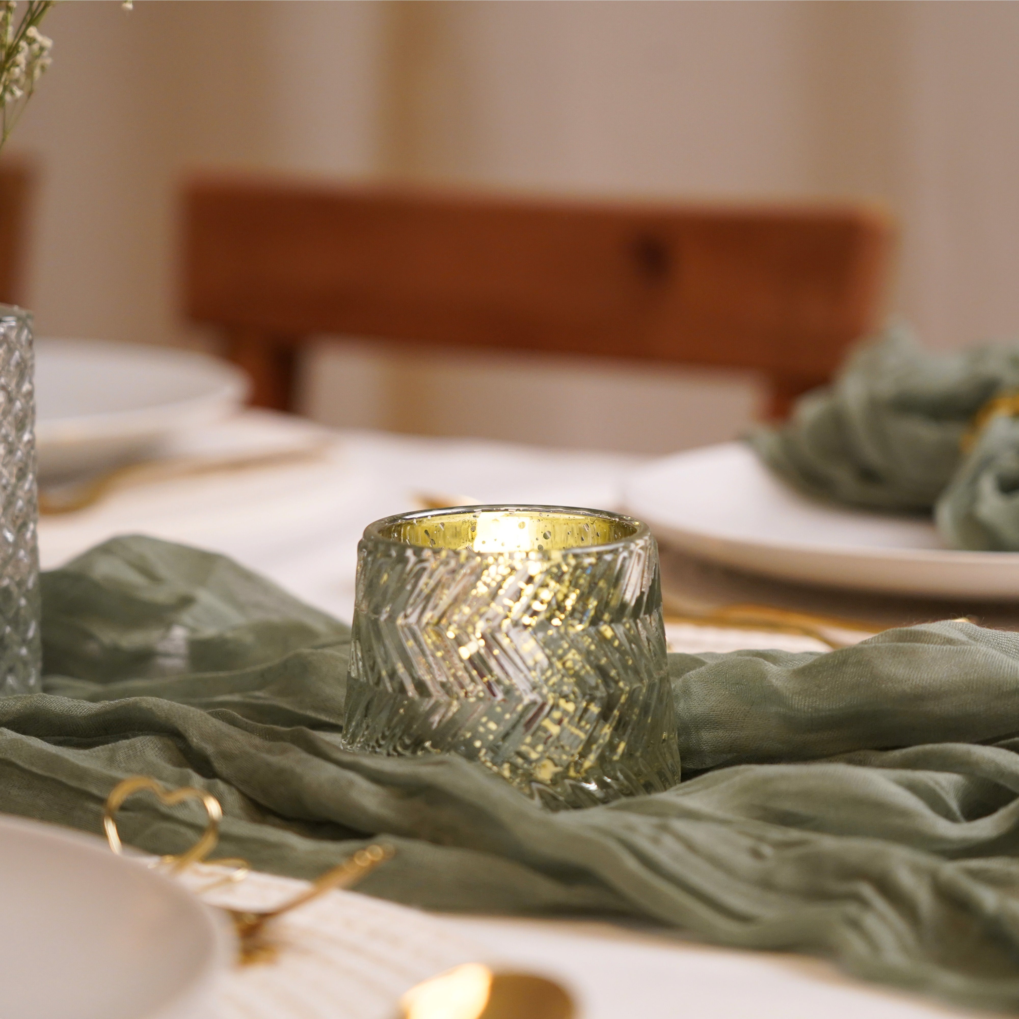 eventzauber-greenery-modern-tischdeko-komplettset-salbeigr-n-gold image 8
