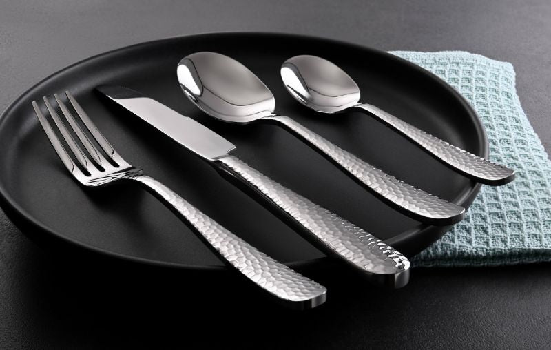 eventzauber-besteck-5-teilig-silber-textured-geh-mmert image 2