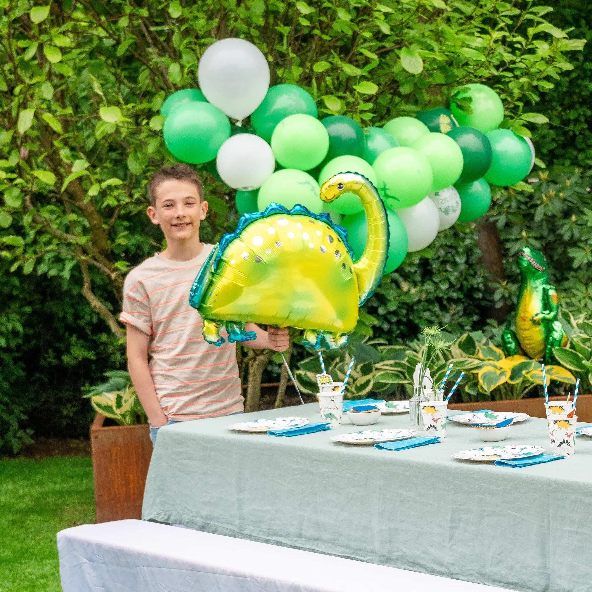 little-birthday-dinosaurier-xl-folien-luftballon-75x85-cm-gr-n-blau image 2