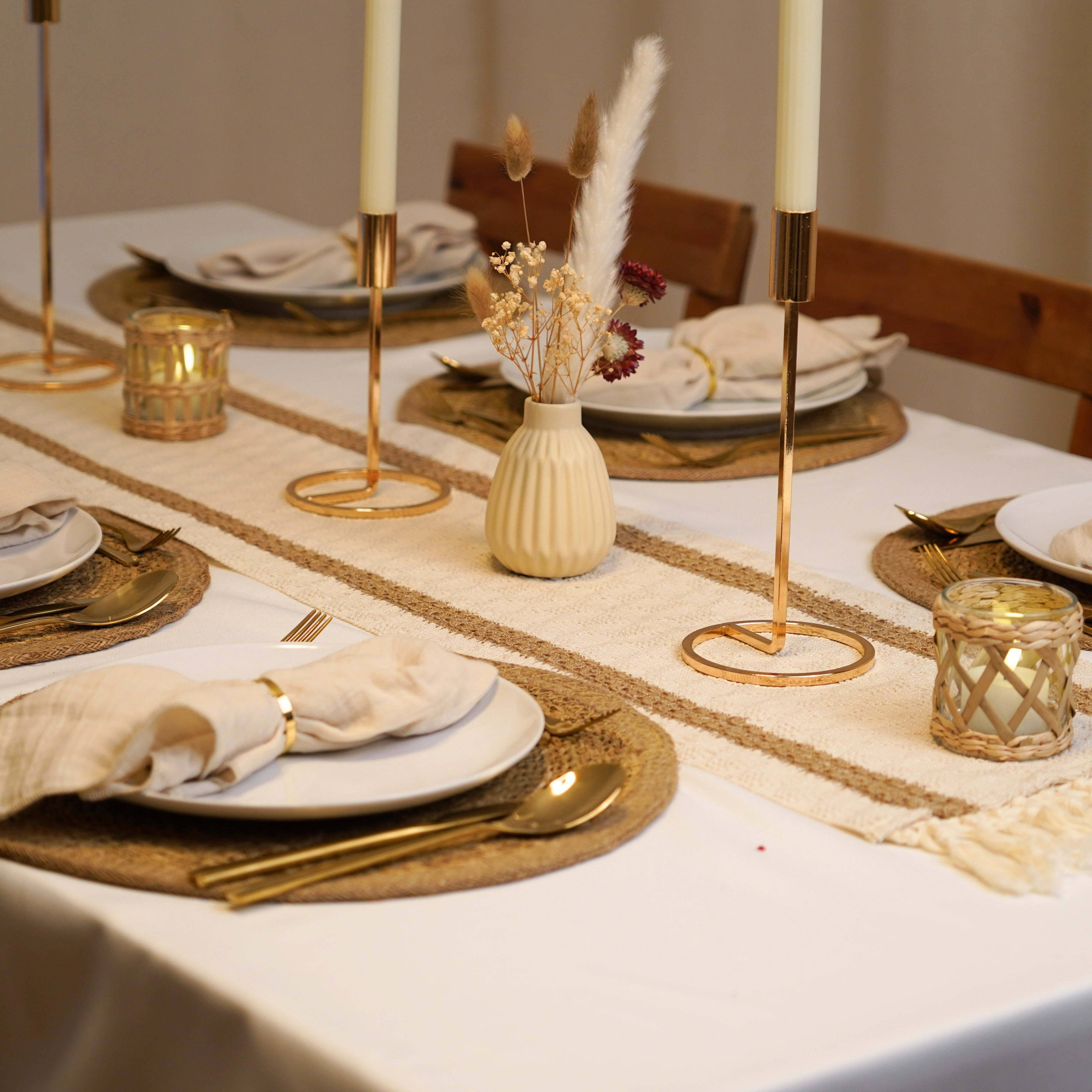 eventzauber-boho-streifen-tischl-ufer-natur-mit-fransen image 2