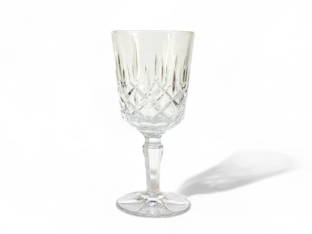 nachtmann-noblesse-weinglas-kristall-355ml-mieten image 1