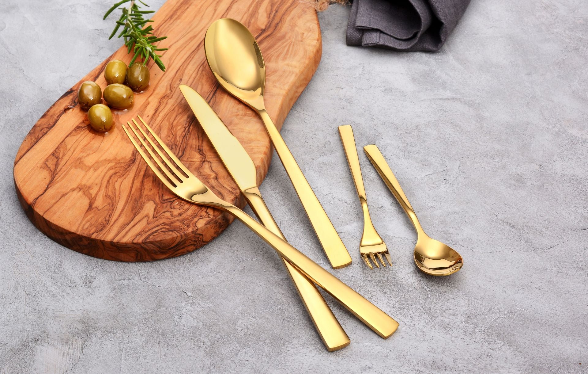 eventzauber-besteck-golden-elegance-gold-set-hochglanz image 4